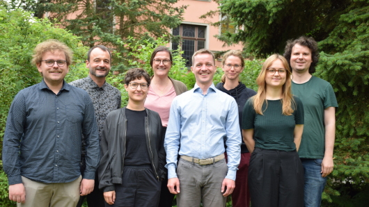 KomRex Team
