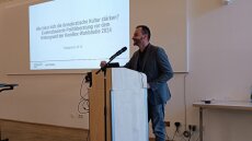 Begrüßung durch den Direktor Prof. Dr. Tobias Rothmund